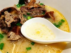 -小桃红·东北菜·春饼烤鸭(南阳湖街店)