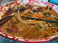 -闯关东东北农家菜(崂山石老人店)