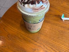 -星巴克臻选(郑州中原万达店)