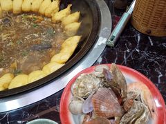 -边江铁锅炖鱼(振八街店)