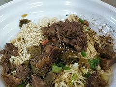 -阿阳牛腩腌面店