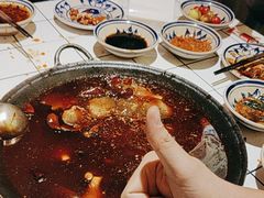 -旧街市鲜货老火锅(大光路店)