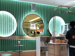 -奈雪的茶(亨特国际广场店)