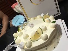 -山与蓝·轻糖鲜果蛋糕(勒泰店)