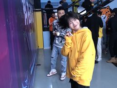 -嘿哟动霸CHUA·新潮玩运动娱乐中心·蹦床滑冰团建乐园