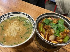 干锅牛蛙面-霸道川面馆(张江店)