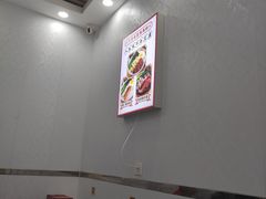 -万煲旺·香港老传承煲仔饭·猪杂汤(客村店)