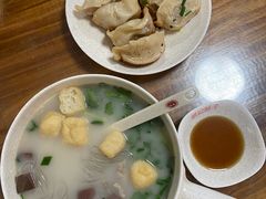 -胡记锅贴·沪上游子老鸭粉丝汤(太原路店)