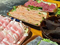 -壹兆圆重庆火锅手工炒底料(长白格林玫瑰湾店)