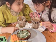 -Moka Bros 摩卡站(嘉华店)
