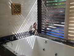 -三亚亚龙湾雅高铂尔曼别墅度假酒店