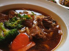 -康师傅私房牛肉面(马泉营奥莱店)