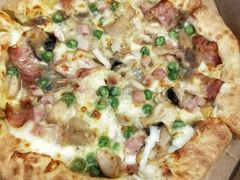 黑松露风味菌菇鸡肉比萨-达美乐比萨(凯莱赛店)