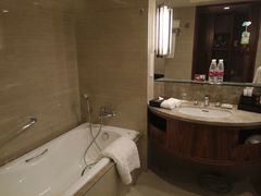 android_upload_pic-昆明中心皇冠假日酒店