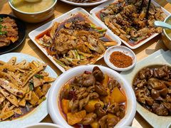 -朱大嘴肥肠血旺(福字街店)