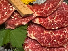-山川小町·极番烧肉(新地假日广场店)