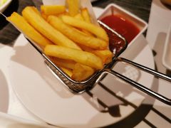 -WOLFGANG PUCK KITCHEN & BAR(迪士尼小镇店)