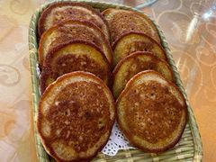 -三江源美食城