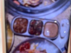 -姜胖胖韩式自助烤肉(光明万达店)