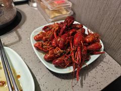 -金滏山烤肉·海鲜·火锅自助餐厅(襄阳万达店)