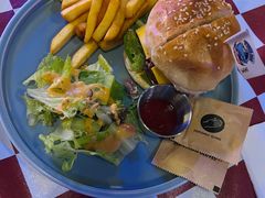 -鲨鱼美式餐厅酒吧Sharky