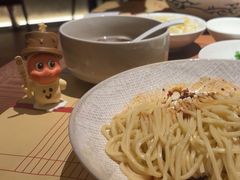 -荣家黄鱼面(前滩太古里店)