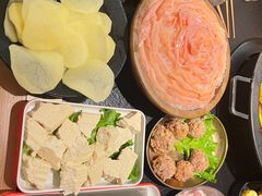 -晓宇重庆火锅(西安荟聚店)