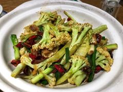 有机花菜-费大厨辣椒炒肉(万家丽一店)