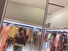 -ZARA(世贸天阶店)