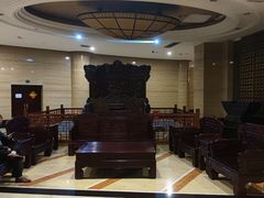 -华雅花园大酒店