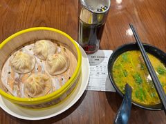 蟹粉小笼-王家沙点心店(南京西路总店)