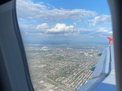 -蒙特利尔皮埃尔·埃利奥特·特鲁多国际机场