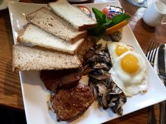 -Geneva日内瓦餐厅(西郊宝成花苑店)