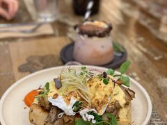 古巴班尼流心蛋-FLOVIE FLORIST CAFE