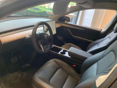 -TESLA 特斯拉(上海太古汇体验店)
