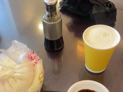 -不二心·鲜肉大包·海胆小笼汤包(二七广场店)