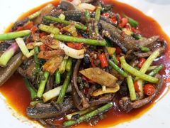 -洪霞餐馆