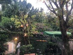 -Lam Vien Restaurant