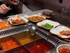 -海底捞火锅(宝龙广场夜宵主题店)