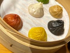 特色皇朝小笼包（八色）-乐忻皇朝(上海中心大厦店)