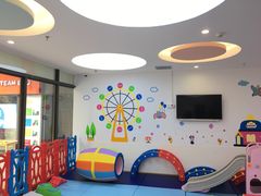 -黄浦乐烁龙鱼宝贝托育园(海潮路校区)