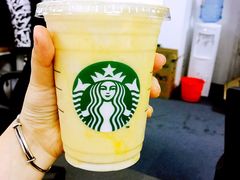 -星巴克(杭州西湖银泰1F店)