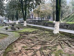 -滴水洞景区