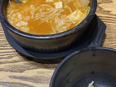 -吴草鸡爪오초닭발韩食堂(融恒盈嘉中心店)