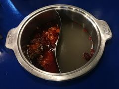 -马路边边串串香形象店(磐石路店)