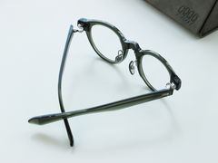 -目艮眼镜SHOWROOM(品牌集合店)