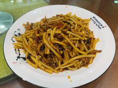 鱼香肉丝-椒香川流不息川菜馆(二七北路店)