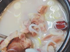 -益百岁牛尾汤(香山路店)