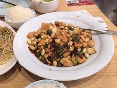 -宏状元现熬粥·京味菜(黄寺大街店)