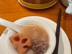 -莲餐厅·湖北菜·潜江小龙虾店(愚园路店)